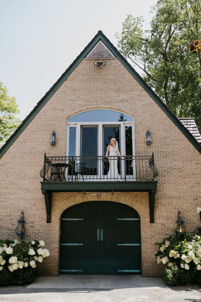 Luxury Basil Place Fall Wedding