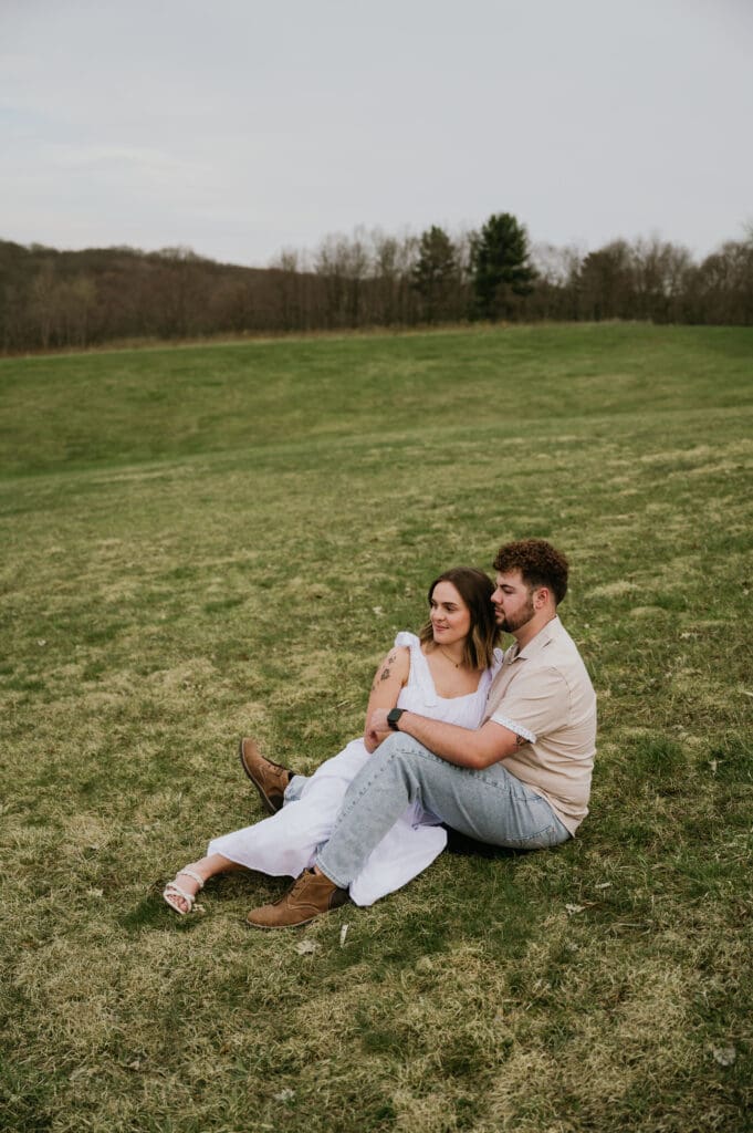 dreamy engagement session in Cuyahoga Valley