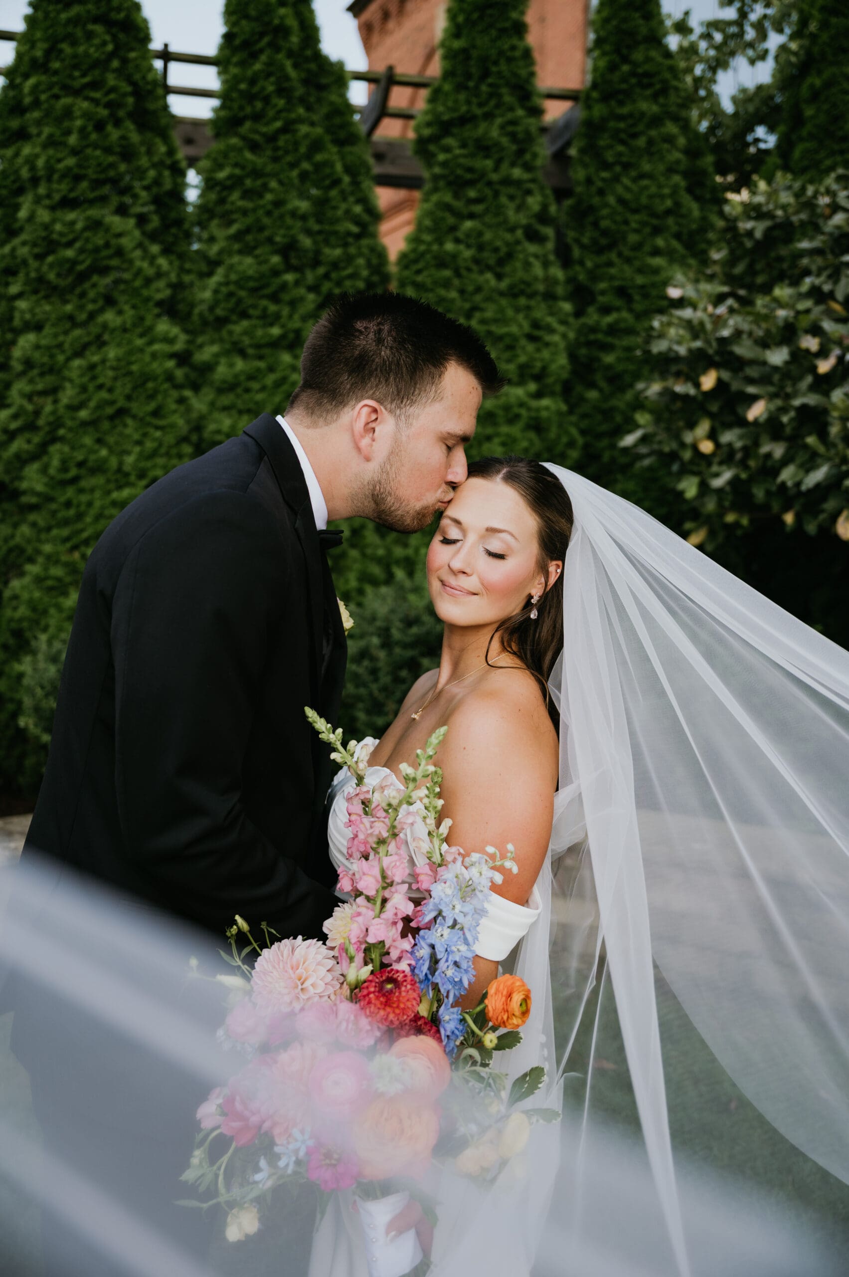 Windows on the River Luxury wedding