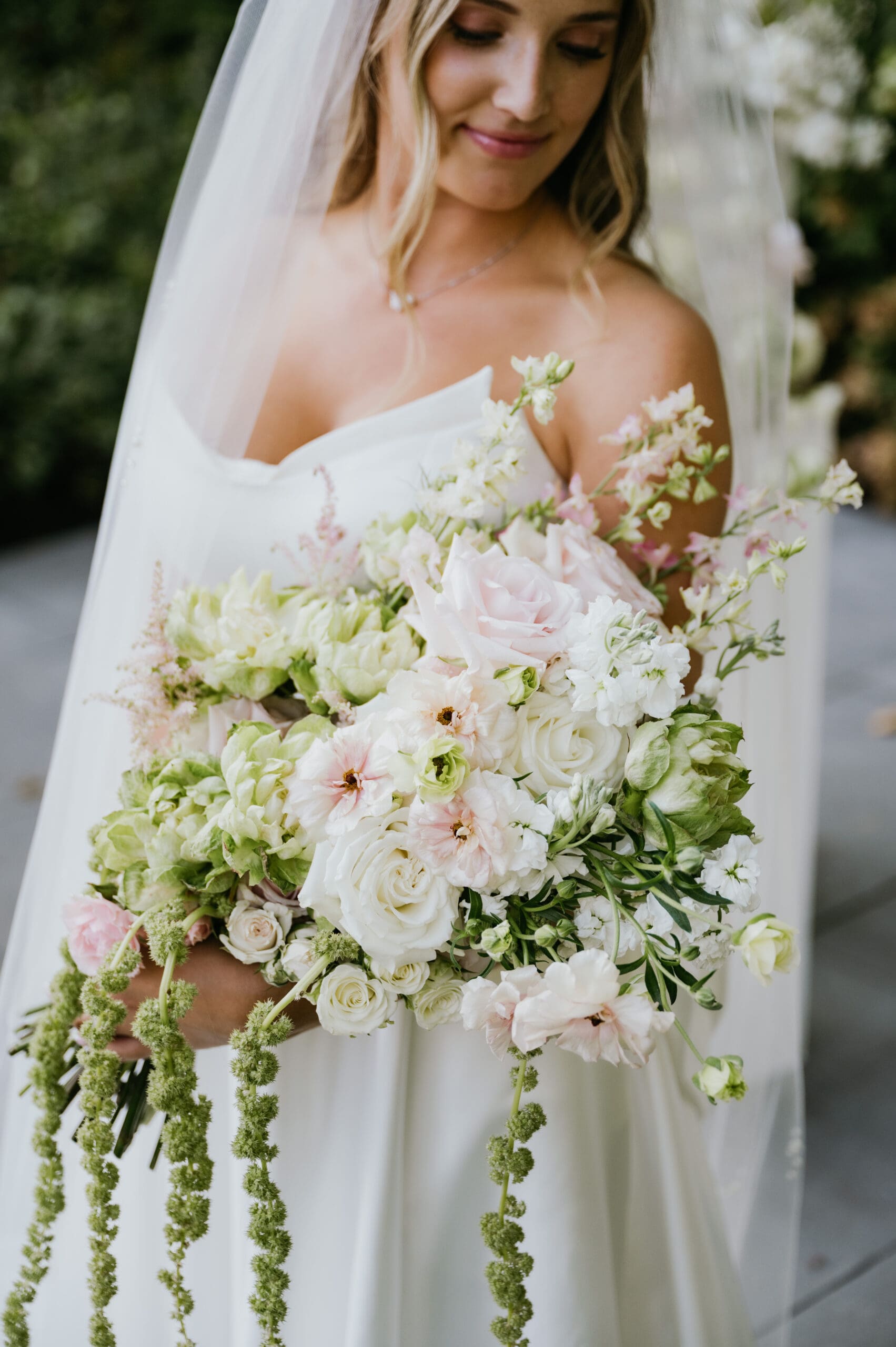 Luxury wedding portraits at Highfields Event Center